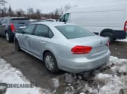 ✅ 2014 Volkswagen Passat S • VIN: 1VWAP7A39EC002589 • Лот: 41285260. Опубликован ранее на IAAI с пробегом 102 489 миль. Бесплатный доступ к архиву аукционных продаж из США и подробный отчёт об истории автомобиля на DreamBid. Изображение 3.