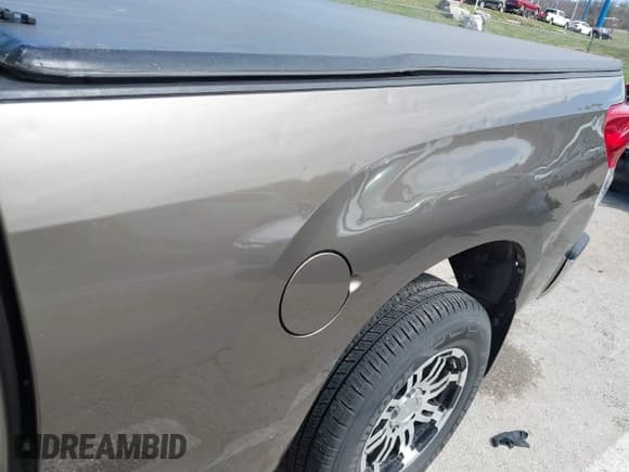 ✅ 2012 Toyota Tundra • VIN: 5TFUW5F17CX215884 • Lot: 41849468. Wystawiony na IAAI z przebiegiem 137 230 mil. Bezpłatny archiwum sprzedaży aukcyjnych z USA i szczegółowy raport historii pojazdu na DreamBid. Zdjęcie 6.