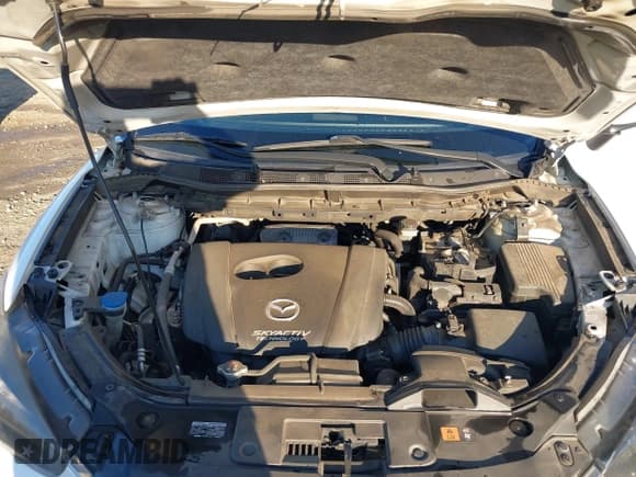 ✅ 2016 Mazda CX-5 Grand Touring • VIN: JM3KE2DYXG0796487 • Lot: 43624306. Wystawiony na IAAI z przebiegiem 233 746 mil. Bezpłatny archiwum sprzedaży aukcyjnych z USA i szczegółowy raport historii pojazdu na DreamBid. Zdjęcie 10.