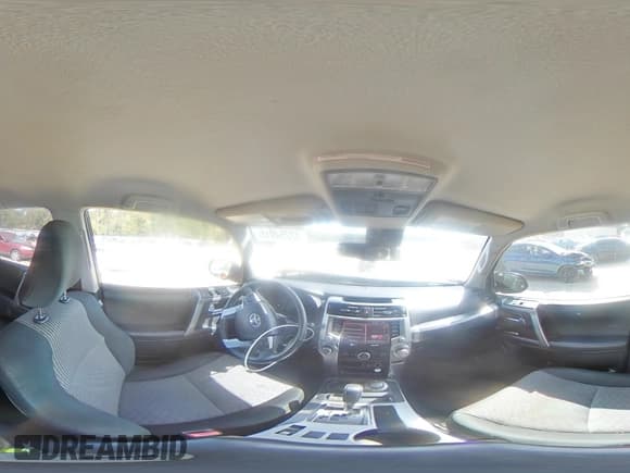 ✅ 2021 Toyota 4Runner SR5 • VIN: JTEMU5JR0M5886552 • Lot: 82254915. Listed on Copart with 85,138 mi. Free auction sales archive from the USA and detailed vehicle history report at DreamBid. Image 15.