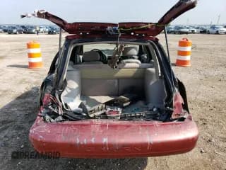 ✅ 1999 Saturn SW • VIN: 1G8ZK827XXZ348270 • Лот: 67872244. Опубликован ранее на Copart с пробегом 110 936 миль. Бесплатный доступ к архиву аукционных продаж из США и подробный отчёт об истории автомобиля на DreamBid. Изображение 6.