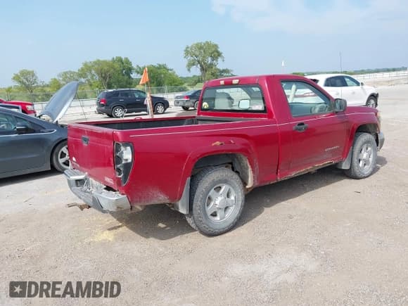 ✅ 2004 GMC Canyon SL Z85 • VIN: 1GTDT146948152704 • Lot: 42897219. Wystawiony na IAAI z przebiegiem 231 508 mil. Bezpłatny archiwum sprzedaży aukcyjnych z USA i szczegółowy raport historii pojazdu na DreamBid. Zdjęcie 4.