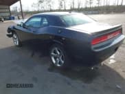 ✅ 2010 Dodge Challenger SE • VIN: 2B3CJ4DV3AH323593 • Lot: 41597617. Wystawiony na IAAI z przebiegiem 229 833 mil. Bezpłatny archiwum sprzedaży aukcyjnych z USA i szczegółowy raport historii pojazdu na DreamBid. Zdjęcie 3.