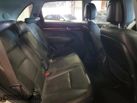 ✅ 2012 Kia Sorento SX • VIN: 5XYKWDA21CG243698 • Лот: 65516165. Опубликован ранее на Copart с пробегом 161 936 миль. Бесплатный доступ к архиву аукционных продаж из США и подробный отчёт об истории автомобиля на DreamBid. Изображение 11.