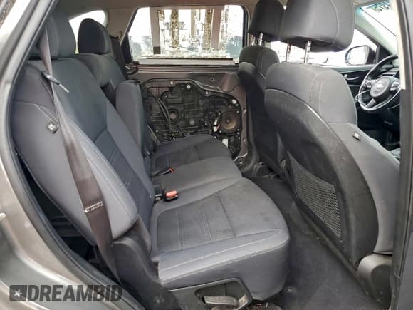 ✅ 2017 Kia Sorento LX • VIN: 5XYPG4A36HG266798 • Лот: 95474975. Опубликован ранее на Copart с пробегом 195 772 миль. Бесплатный доступ к архиву аукционных продаж из США и подробный отчёт об истории автомобиля на DreamBid. Изображение 11.