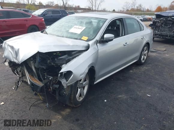 ✅ 2013 Volkswagen Passat SE • VIN: 1VWBP7A34DC074867 • Lot: 43620452. Listed on IAAI with 96,795 mi. Free auction sales archive from the USA and detailed vehicle history report at DreamBid. Image 2.