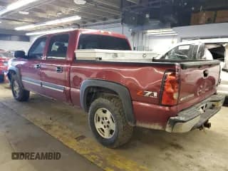 ✅ 2005 Chevrolet Silverado 1500 Z71 • VIN: 2GCEK13T251387996 • Лот: 60944563. Опубликован ранее на Copart с пробегом 301 554 миль. Бесплатный доступ к архиву аукционных продаж из США и подробный отчёт об истории автомобиля на DreamBid. Изображение 2.