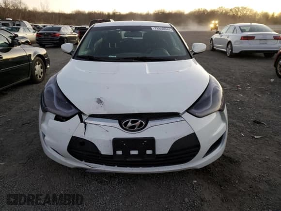 ✅ 2016 Hyundai Veloster • VIN: KMHTC6AD1GU277070 • Lot: 78858044. Wystawiony na Copart z przebiegiem 187 320 mil. Bezpłatny archiwum sprzedaży aukcyjnych z USA i szczegółowy raport historii pojazdu na DreamBid. Zdjęcie 5.