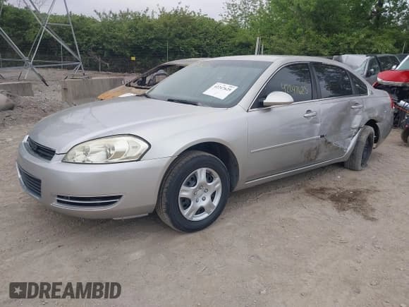 ✅ 2006 Chevrolet Impala LS • VIN: 2G1WB58K069312611 • Lot: 42247625. Listed on IAAI with 233,291 mi. Free auction sales archive from the USA and detailed vehicle history report at DreamBid. Image 2.