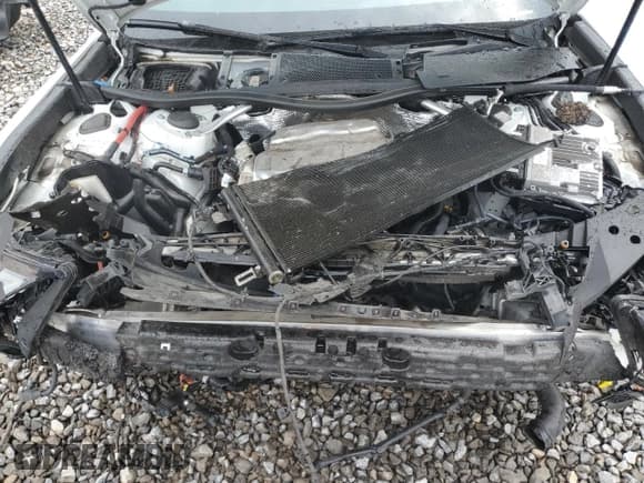 ✅ 2019 Audi A6 Prestige • VIN: WAUM2AF29KN026416 • Lot: 70558295. Wystawiony na Copart z przebiegiem Nie podano. Bezpłatny archiwum sprzedaży aukcyjnych z USA i szczegółowy raport historii pojazdu na DreamBid. Zdjęcie 11.