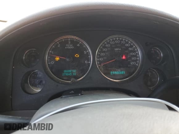 ✅ 2007 Chevrolet Suburban LT • VIN: 1GNFC16097J183781 • Lot: 76099354. Wystawiony na Copart z przebiegiem 279 845 mil. Bezpłatny archiwum sprzedaży aukcyjnych z USA i szczegółowy raport historii pojazdu na DreamBid. Zdjęcie 9.