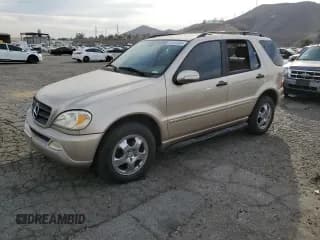 ✅ 2003 Mercedes-Benz M 350 • VIN: 4JGAB57E93A442718 • Лот: 92503915. Опубликован ранее на Copart с пробегом 203 927 миль. Бесплатный доступ к архиву аукционных продаж из США и подробный отчёт об истории автомобиля на DreamBid. Изображение 1.