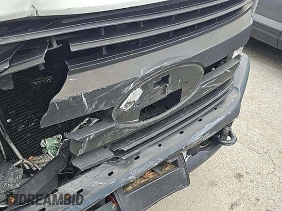 ✅ 2018 Ford F-250 XL • VIN: 1FT7X2B60JEC21237 • Лот: 43438119. Опубликован ранее на IAAI с пробегом 174 880 миль. Бесплатный доступ к архиву аукционных продаж из США и подробный отчёт об истории автомобиля на DreamBid. Изображение 27.