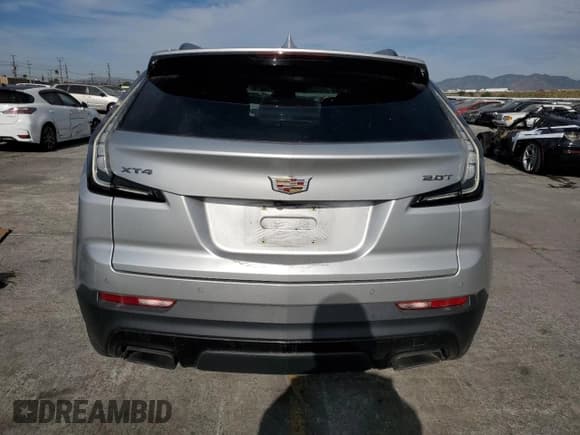 ✅ 2019 Cadillac XT4 FWD Sport • VIN: 1GYFZER41KF188296 • Lot: 92135125. Listed on Copart with 43,838 mi. Free auction sales archive from the USA and detailed vehicle history report at DreamBid. Image 6.