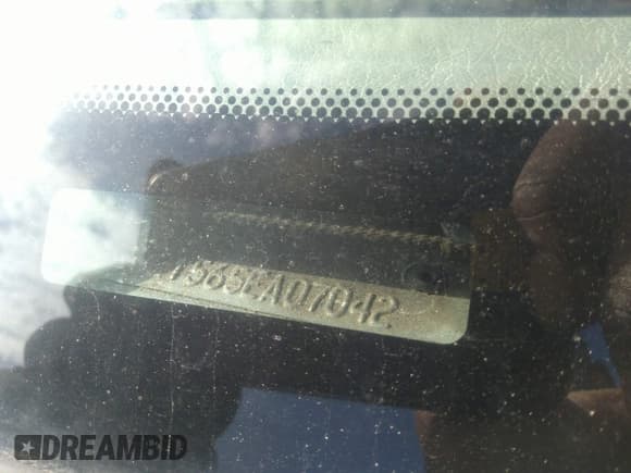 ✅ 2005 Ford F-250 XL • VIN: 1FTSW21565EA07042 • Lot: 41591458. Wystawiony na IAAI z przebiegiem 254 824 mil. Bezpłatny archiwum sprzedaży aukcyjnych z USA i szczegółowy raport historii pojazdu na DreamBid. Zdjęcie 9.