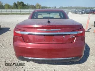 ✅ 2011 Chrysler 200 Limited • VIN: 1C3BC7EGXBN532042 • Лот: 81719255. Опубликован ранее на Copart с пробегом 67 198 миль. Бесплатный доступ к архиву аукционных продаж из США и подробный отчёт об истории автомобиля на DreamBid. Изображение 6.