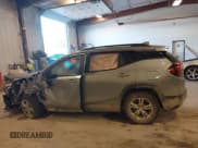 ✅ 2024 GMC Terrain SLE • VIN: 3GKALMEG4RL399007 • Lot: 43393066. Wystawiony na IAAI z przebiegiem Nie podano. Bezpłatny archiwum sprzedaży aukcyjnych z USA i szczegółowy raport historii pojazdu na DreamBid. Zdjęcie 14.