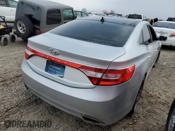 2012 Hyundai Azera with VIN KMHFH4JG4CA149205, listed as a Copart auction lot 44020135 with Not provided miles and Salvage title. Bid and sale history available at DreamBid. Image 3.