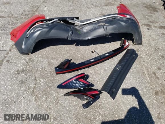 ✅ 2023 Hyundai Tucson SEL • VIN: 5NMJFCAE7PH213830 • Lot: 61411244. Wystawiony na Copart z przebiegiem 29 888 mil. Bezpłatny archiwum sprzedaży aukcyjnych z USA i szczegółowy raport historii pojazdu na DreamBid. Zdjęcie 13.