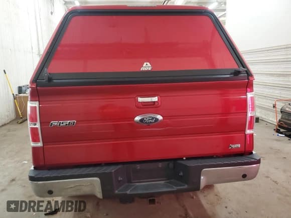 ✅ 2010 Ford F-150 XL • VIN: 1FTFX1EV1AKE32019 • Lot: 70152525. Wystawiony na Copart z przebiegiem 90 941 mil. Bezpłatny archiwum sprzedaży aukcyjnych z USA i szczegółowy raport historii pojazdu na DreamBid. Zdjęcie 6.