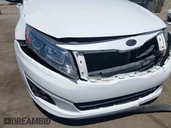 ✅ 2014 Kia Optima SXL Turbo • VIN: 5XXGR4A60EG349311 • Lot: 42888129. Wystawiony na IAAI z przebiegiem 126 146 mil. Bezpłatny archiwum sprzedaży aukcyjnych z USA i szczegółowy raport historii pojazdu na DreamBid. Zdjęcie 13.