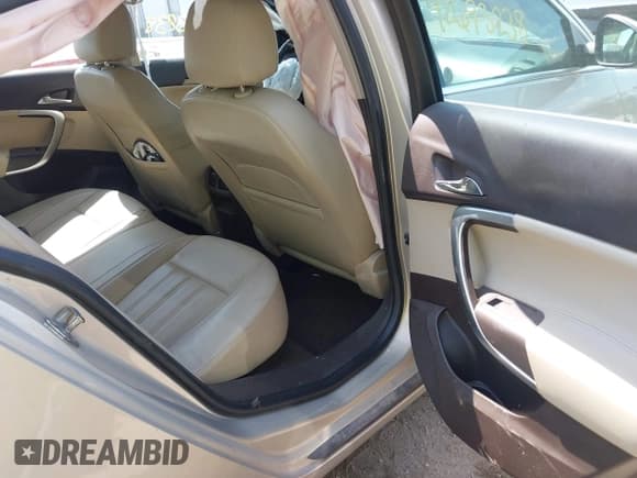 ✅ 2011 Buick Regal CXL RL2 • VIN: 2G4GP5EC0B9173192 • Lot: 42693238. Listed on IAAI with 86,965 mi. Free auction sales archive from the USA and detailed vehicle history report at DreamBid. Image 8.