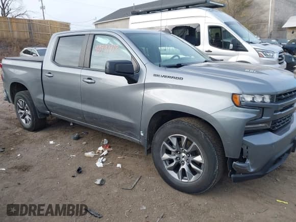 ✅ 2020 Chevrolet Silverado 1500 RST • VIN: 1GCUYEEL6LZ235092 • Lot: 40941939. Wystawiony na IAAI z przebiegiem 83 623 mil. Bezpłatny archiwum sprzedaży aukcyjnych z USA i szczegółowy raport historii pojazdu na DreamBid. Zdjęcie 1.