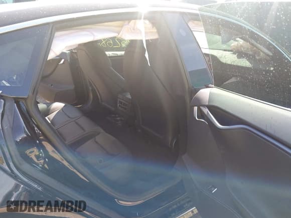 ✅ 2020 Tesla Model S Long Range • VIN: 5YJSA1E29LF401431 • Лот: 43147452. Опубликован ранее на IAAI с пробегом 95 268 миль. Бесплатный доступ к архиву аукционных продаж из США и подробный отчёт об истории автомобиля на DreamBid. Изображение 8.