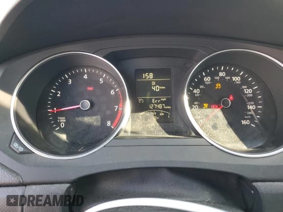 ✅ 2015 Volkswagen Jetta S • VIN: 3VW1K7AJ8FM267310 • Lot: 90755865. Wystawiony na Copart z przebiegiem 127 487 mil. Bezpłatny archiwum sprzedaży aukcyjnych z USA i szczegółowy raport historii pojazdu na DreamBid. Zdjęcie 9.