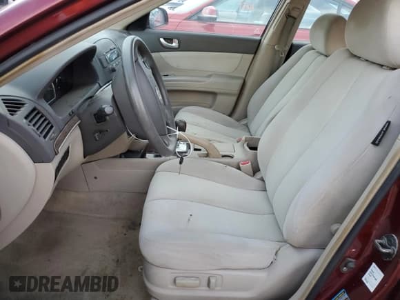 ✅ 2008 Hyundai Sonata GLS • VIN: 5NPET46C58H351295 • Лот: 74298074. Опубликован ранее на Copart с пробегом Не указан. Бесплатный доступ к архиву аукционных продаж из США и подробный отчёт об истории автомобиля на DreamBid. Изображение 7.