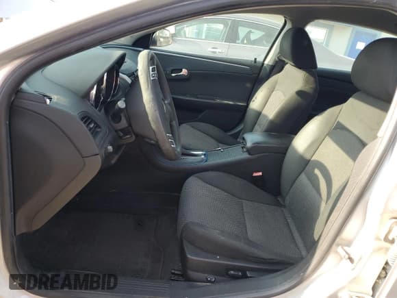 ✅ 2010 Chevrolet Malibu 1LT • VIN: 1G1ZC5EB3AF141092 • Lot: 65970524. Wystawiony na Copart z przebiegiem 125 564 mil. Bezpłatny archiwum sprzedaży aukcyjnych z USA i szczegółowy raport historii pojazdu na DreamBid. Zdjęcie 7.