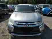 2018 Mitsubishi Outlander SE with VIN JA4AD3A34JJ002083, listed as a Copart auction lot 87060775 with 176,219 mi miles and Clean title. Bid and sale history available at DreamBid. Image 5.