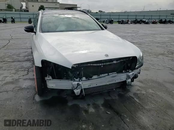 ✅ 2019 Mercedes-Benz E 450 • VIN: WDDZH6JB1KA639638 • Lot: 68006635. Listed on Copart with Not provided. Free auction sales archive from the USA and detailed vehicle history report at DreamBid. Image 14.