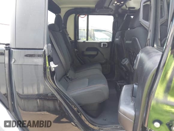 ✅ 2021 Jeep Gladiator Mojave • VIN: 1C6JJTEGXML569376 • Lot: 42341117. Wystawiony na IAAI z przebiegiem 59 661 mil. Bezpłatny archiwum sprzedaży aukcyjnych z USA i szczegółowy raport historii pojazdu na DreamBid. Zdjęcie 8.