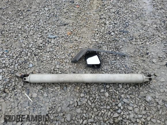 ✅ 2003 Chevrolet S-10 LS • VIN: 1GCDT19XX38136933 • Лот: 78389504. Опубликован ранее на Copart с пробегом 147 771 миль. Бесплатный доступ к архиву аукционных продаж из США и подробный отчёт об истории автомобиля на DreamBid. Изображение 14.