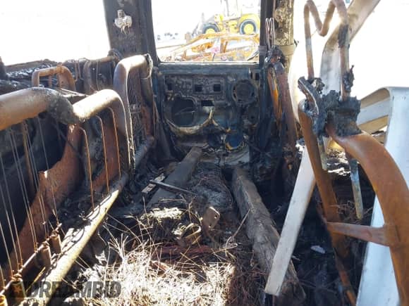 2003 Dodge 1500 ST с VIN 1D3HA18Z73J558524, выставлен на аукционе IAAI как лот 41515832 с пробегом Не указан миль и . История ставок и продаж доступна на DreamBid. Изображение 8.