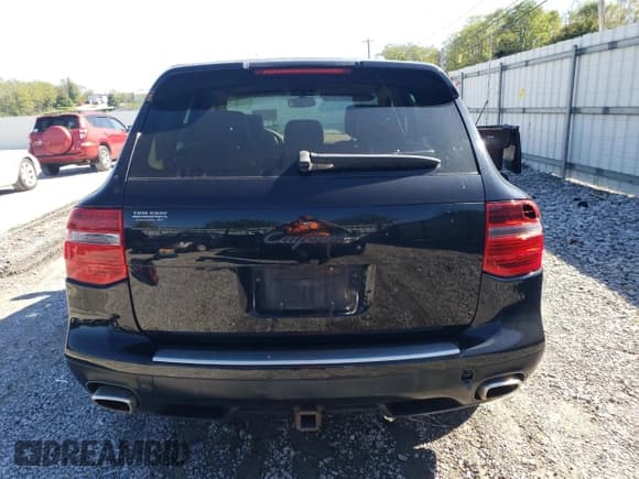 ✅ 2009 Porsche Cayenne • VIN: WP1AA29P79LA11312 • Lot: 74443924. Listed on Copart with 248,224 mi. Free auction sales archive from the USA and detailed vehicle history report at DreamBid. Image 6.