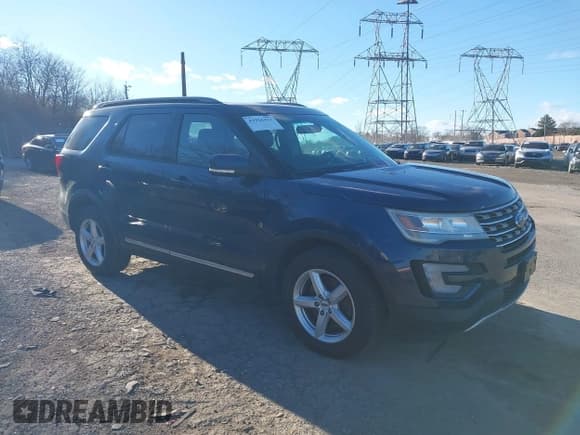 ✅ 2016 Ford Explorer XLT • VIN: 1FM5K8DH0GGC37874 • Lot: 43916434. Wystawiony na IAAI z przebiegiem 204 047 mil. Bezpłatny archiwum sprzedaży aukcyjnych z USA i szczegółowy raport historii pojazdu na DreamBid. Zdjęcie 1.