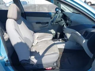 ✅ 2010 Hyundai Accent GS • VIN: KMHCM3AC8AU153811 • Лот: 42806184. Опубликован ранее на IAAI с пробегом 167 020 миль. Бесплатный доступ к архиву аукционных продаж из США и подробный отчёт об истории автомобиля на DreamBid. Изображение 5.