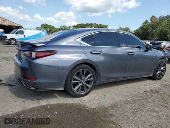 ✅ 2021 Lexus ES 350 F Sport • VIN: 58AGZ1B12MU085927 • Lot: 67207805. Wystawiony na Copart z przebiegiem 57 136 mil. Bezpłatny archiwum sprzedaży aukcyjnych z USA i szczegółowy raport historii pojazdu na DreamBid. Zdjęcie 3.