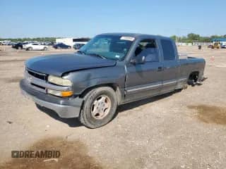 2001 Chevrolet Silverado 1500 LS с VIN 2GCEC19T011217344, выставлен на аукционе Copart как лот 71998565 с пробегом 182 402 миль миль и Списание • Salvage title. История ставок и продаж доступна на DreamBid. Изображение 1.
