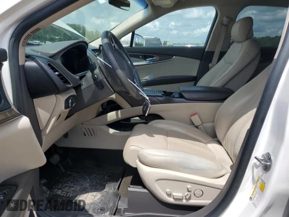 ✅ 2019 Lincoln Nautilus Reserve • VIN: 2LMPJ6LPXKBL10858 • Lot: 59851325. Listed on Copart with 46,809 mi. Free auction sales archive from the USA and detailed vehicle history report at DreamBid. Image 7.