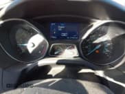 ✅ 2014 Ford Focus SE • VIN: 1FADP3F23EL128123 • Lot: 43618300. Wystawiony na IAAI z przebiegiem 127 990 mil. Bezpłatny archiwum sprzedaży aukcyjnych z USA i szczegółowy raport historii pojazdu na DreamBid. Zdjęcie 7.