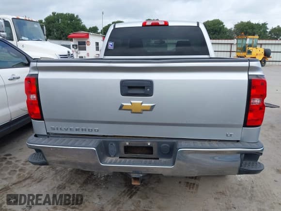 ✅ 2018 Chevrolet Silverado 1500 LT • VIN: 3GCPCREH4JG176023 • Лот: 42414198. Опубликован ранее на IAAI с пробегом 164 605 миль. Бесплатный доступ к архиву аукционных продаж из США и подробный отчёт об истории автомобиля на DreamBid. Изображение 16.