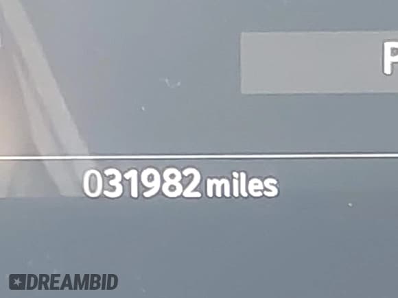 ✅ 2024 Land Rover Range Rover Velar S • VIN: SALYJ2EXXRA386105 • Lot: 42686005. Listed on IAAI with 31,982 mi. Free auction sales archive from the USA and detailed vehicle history report at DreamBid. Image 15.