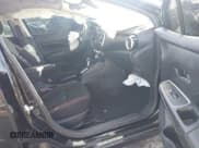 ✅ 2021 Nissan Versa SR • VIN: 3N1CN8FV6ML818618 • Lot: 43337990. Wystawiony na IAAI z przebiegiem Nie podano. Bezpłatny archiwum sprzedaży aukcyjnych z USA i szczegółowy raport historii pojazdu na DreamBid. Zdjęcie 5.