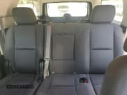 ✅ 2013 Chevrolet Suburban LS • VIN: 1GNSCHE04DR274687 • Lot: 67646174. Wystawiony na Copart z przebiegiem 184 268 mil. Bezpłatny archiwum sprzedaży aukcyjnych z USA i szczegółowy raport historii pojazdu na DreamBid. Zdjęcie 10.