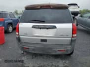 ✅ 2005 Saturn VUE • VIN: 5GZCZ634X5S844920 • Lot: 55912175. Wystawiony na Copart z przebiegiem 159 450 mil. Bezpłatny archiwum sprzedaży aukcyjnych z USA i szczegółowy raport historii pojazdu na DreamBid. Zdjęcie 6.