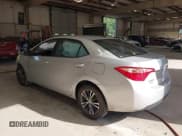 ✅ 2018 Toyota Corolla LE • VIN: 2T1BURHE7JC032520 • Lot: 43306272. Listed on IAAI with 326,796 mi. Free auction sales archive from the USA and detailed vehicle history report at DreamBid. Image 3.