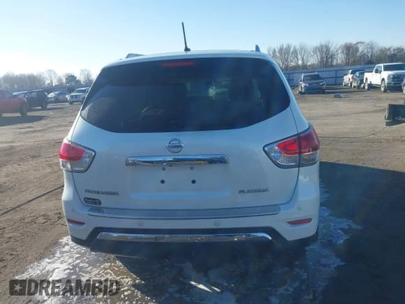 ✅ 2015 Nissan Pathfinder SV • VIN: 5N1AR2MN2FC609752 • Lot: 41607632. Listed on IAAI with 74,405 mi. Free auction sales archive from the USA and detailed vehicle history report at DreamBid. Image 16.